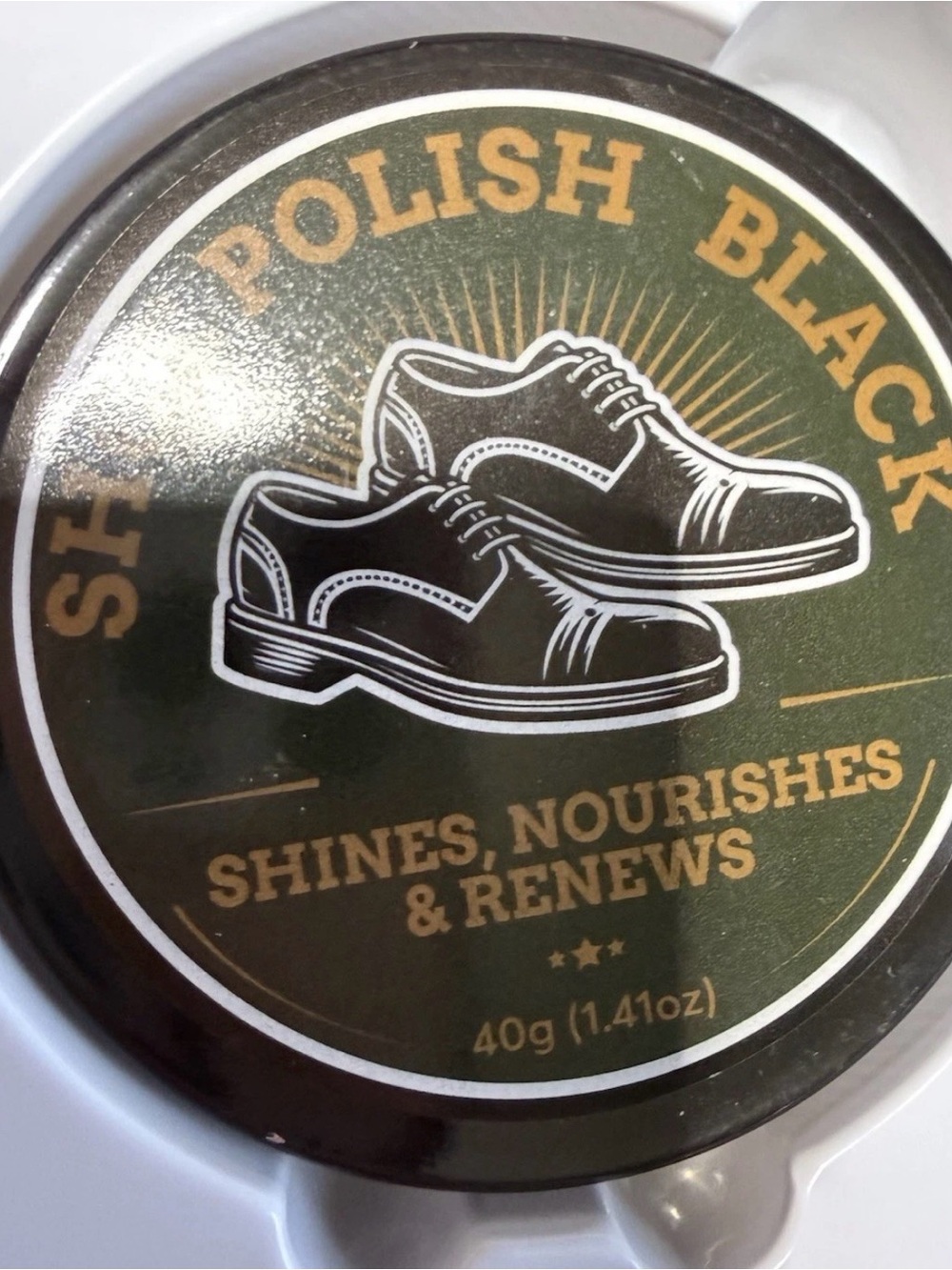 (New) 12 piece Men's Shoe Polish and Care Kit - Brown & Black Shoe Polish Set - Picture 7 of 8